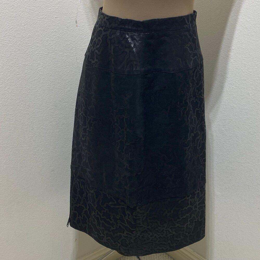Amen Wardy Black 100% Leather Embossed Skirt Size 10 (46) Made In Italy